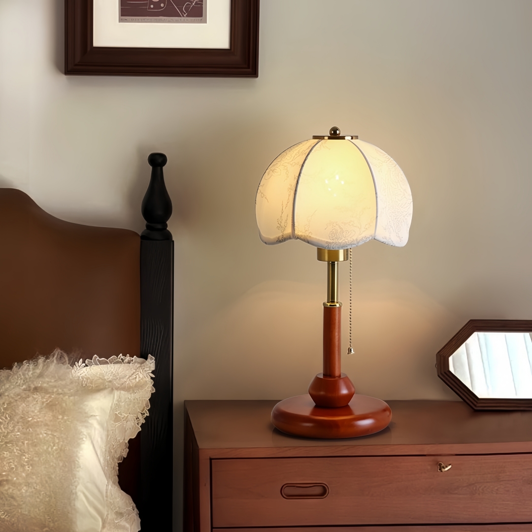 ヴィンテージスカラップドームテーブルランプ寝室ナイトスタンド - Home And Textiles のレビューと価格